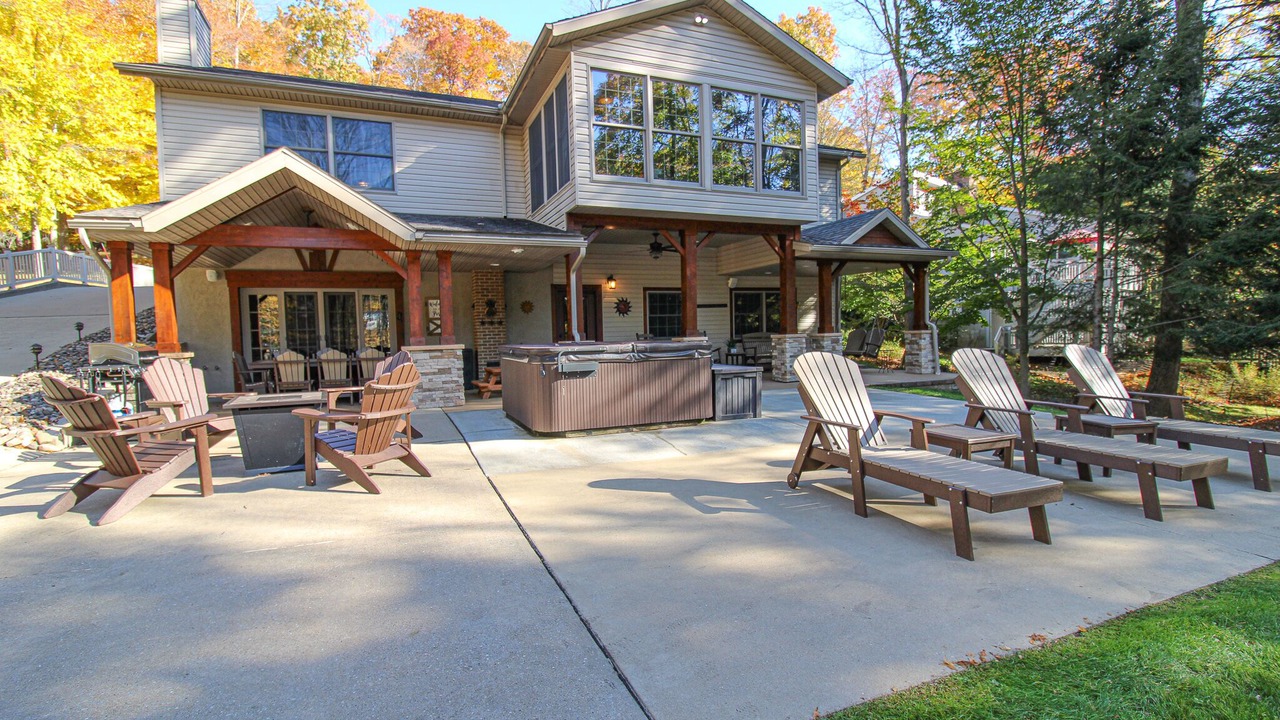 Photo of Outdoor in Treasure Lake