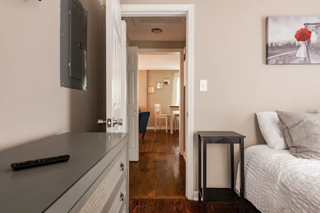 Photo of Bedroom in Belvedere Park