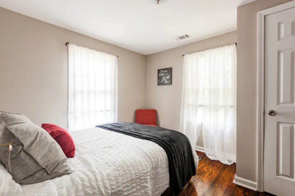 Photo of Bedroom in Belvedere Park