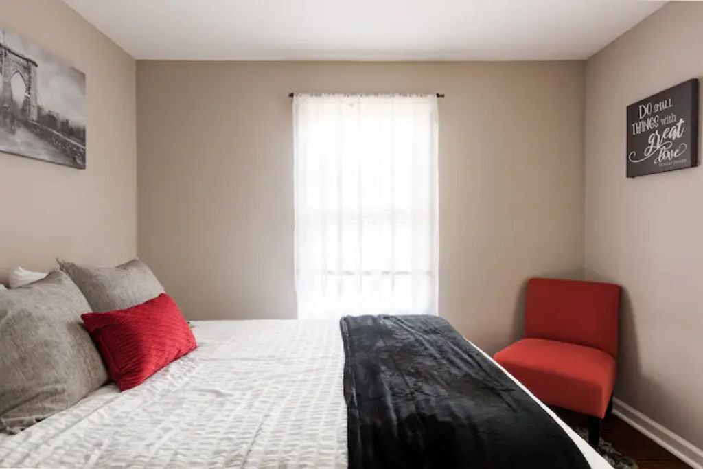 Photo of Bedroom in Belvedere Park
