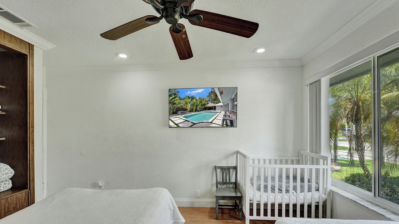 Photo of Bedroom in Lauderhill