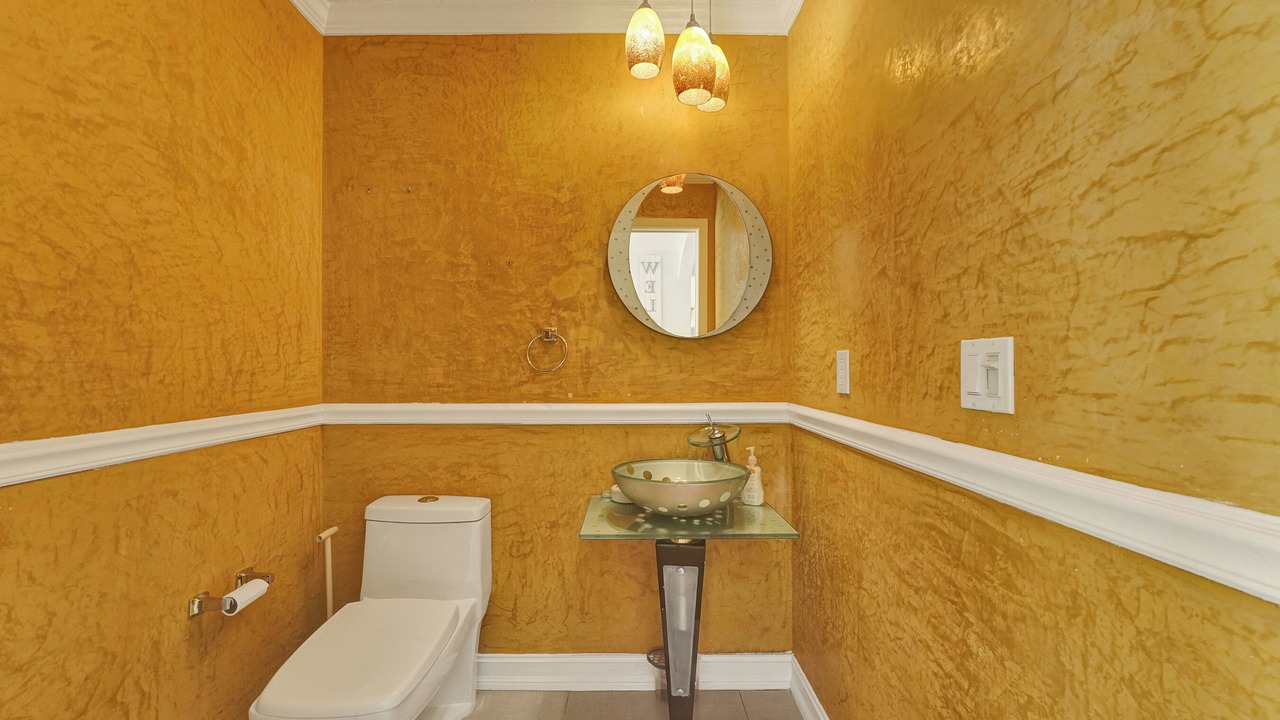 Photo of Bathroom in Lauderhill