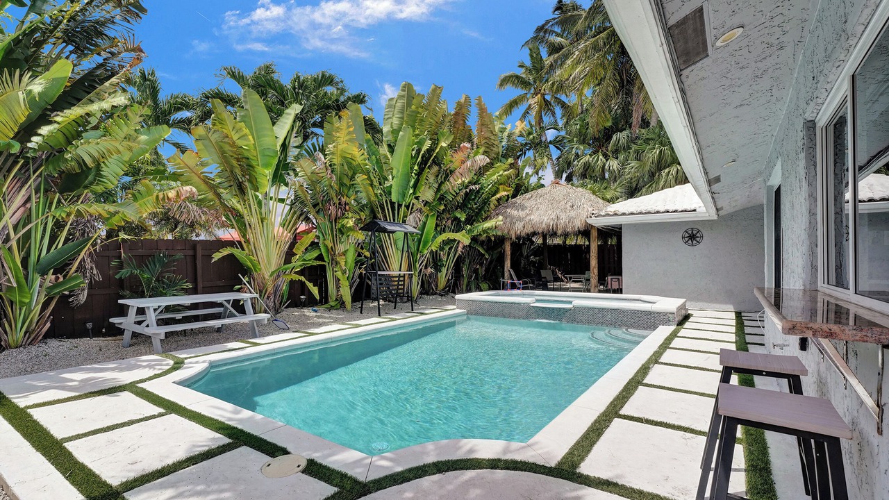 Photo of Outdoor in Lauderhill
