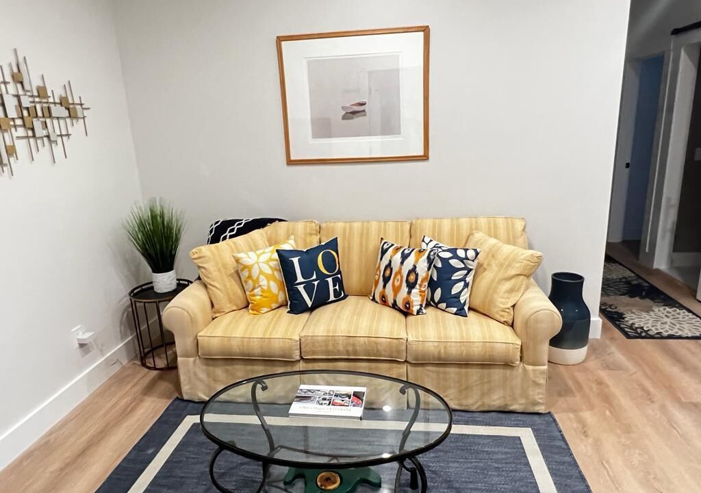 Photo of Livingroom in Lagoon Heights