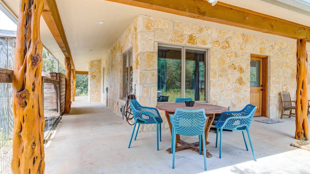 Photo of Outdoor in Leakey