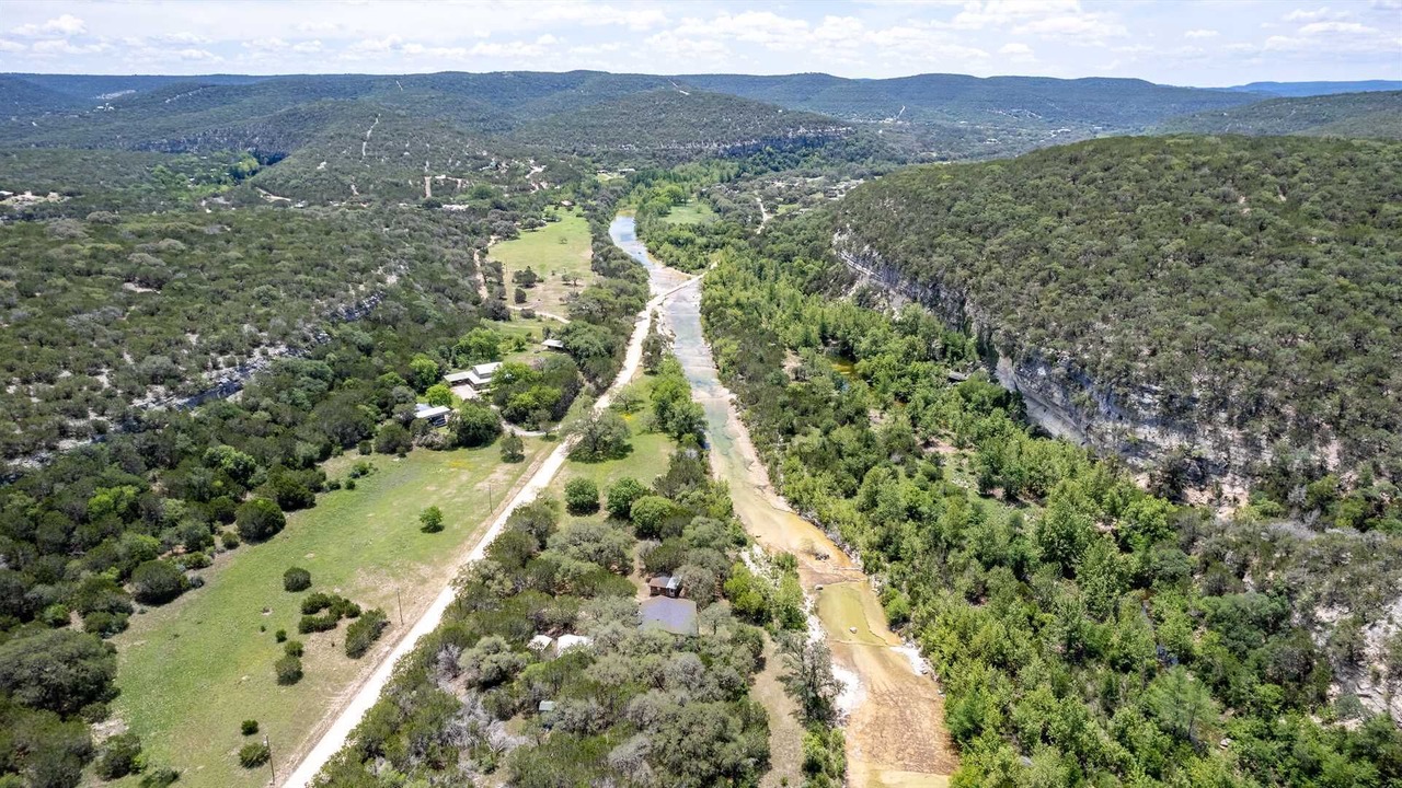 Photo of Others in Leakey