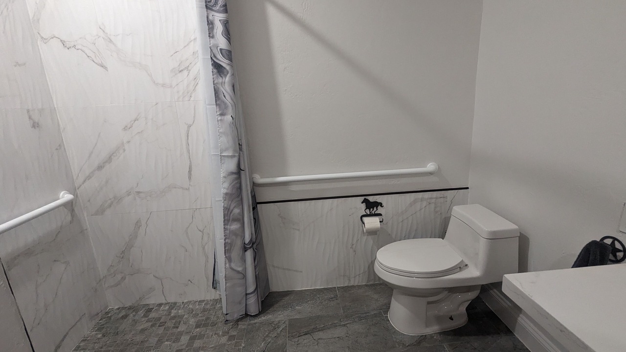 Photo of Bathroom in Checotah