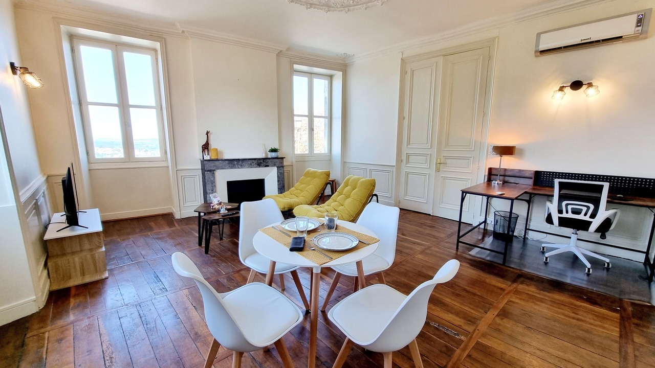 Photo of Livingroom in Angouleme