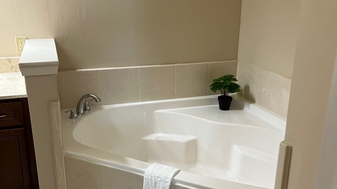 Photo of Bathroom in Elmwood