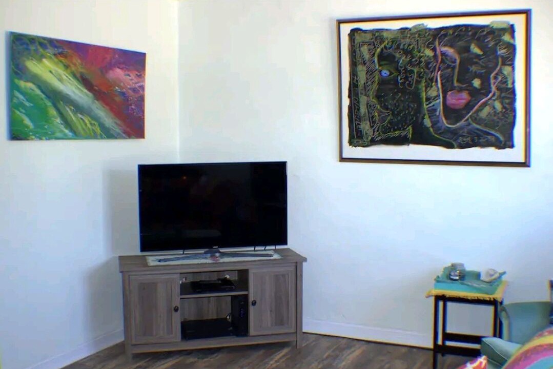 Photo of Livingroom in Truth or Consequences