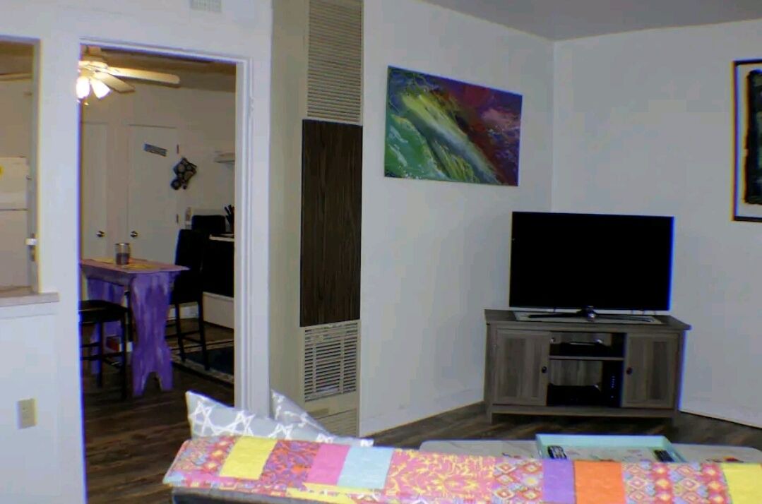 Photo of Livingroom in Truth or Consequences