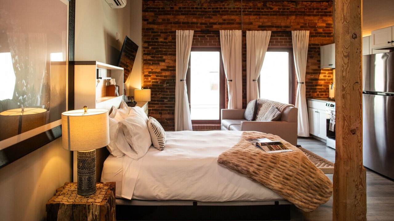 Photo of Bedroom in Jonesville