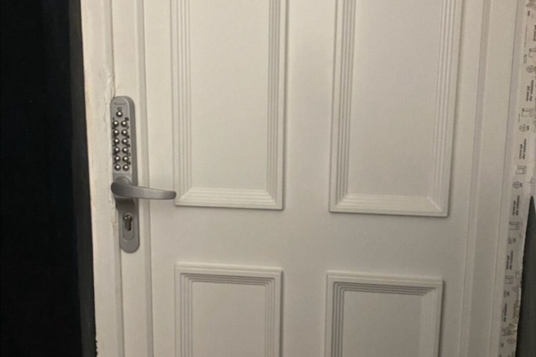 Photo of Bedroom in Flers