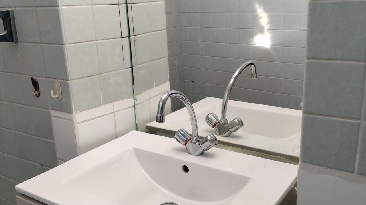 Photo of Bathroom in Flers