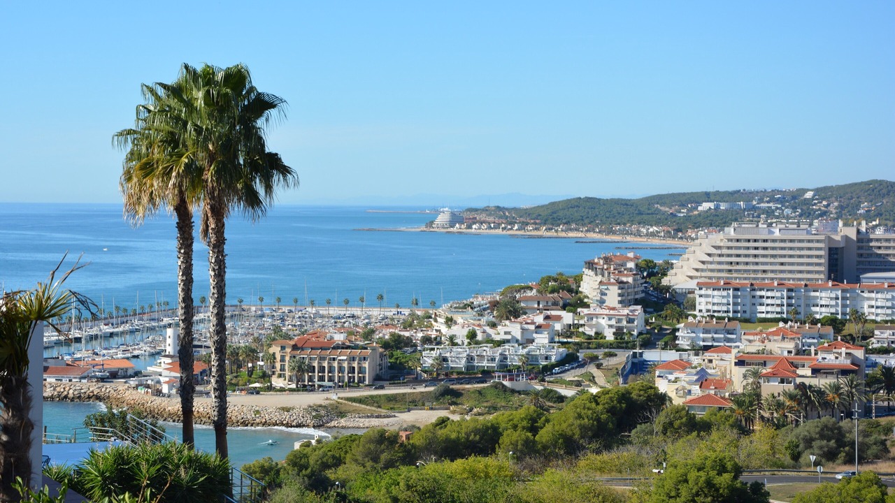 Photo of Others in Sitges