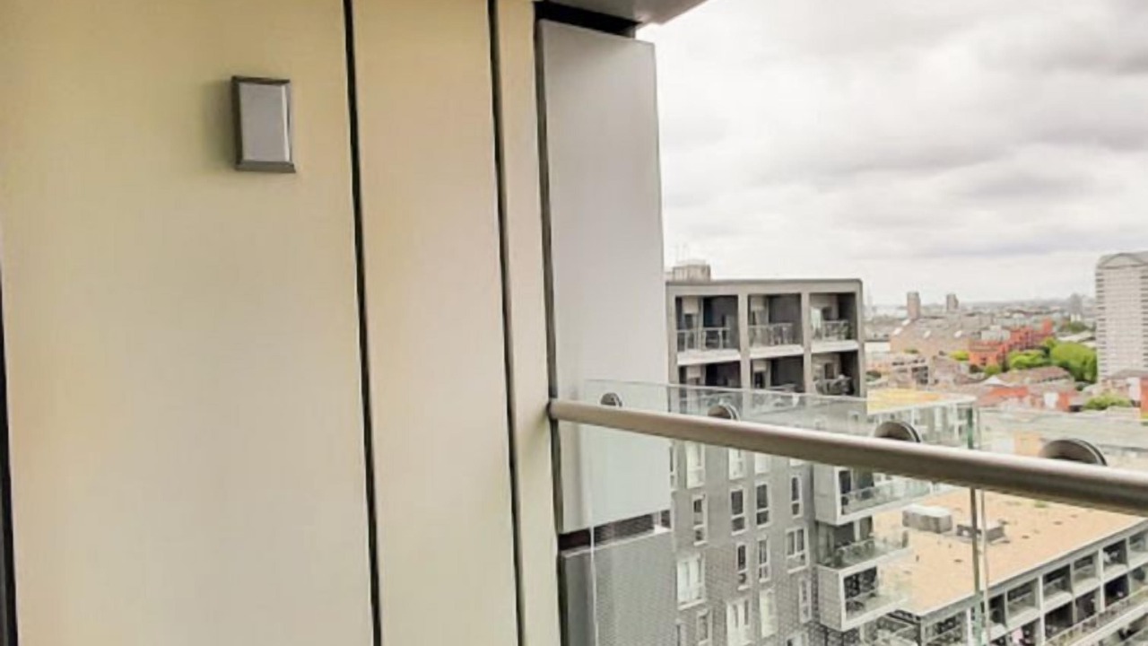 Photo of Others in Canary Wharf