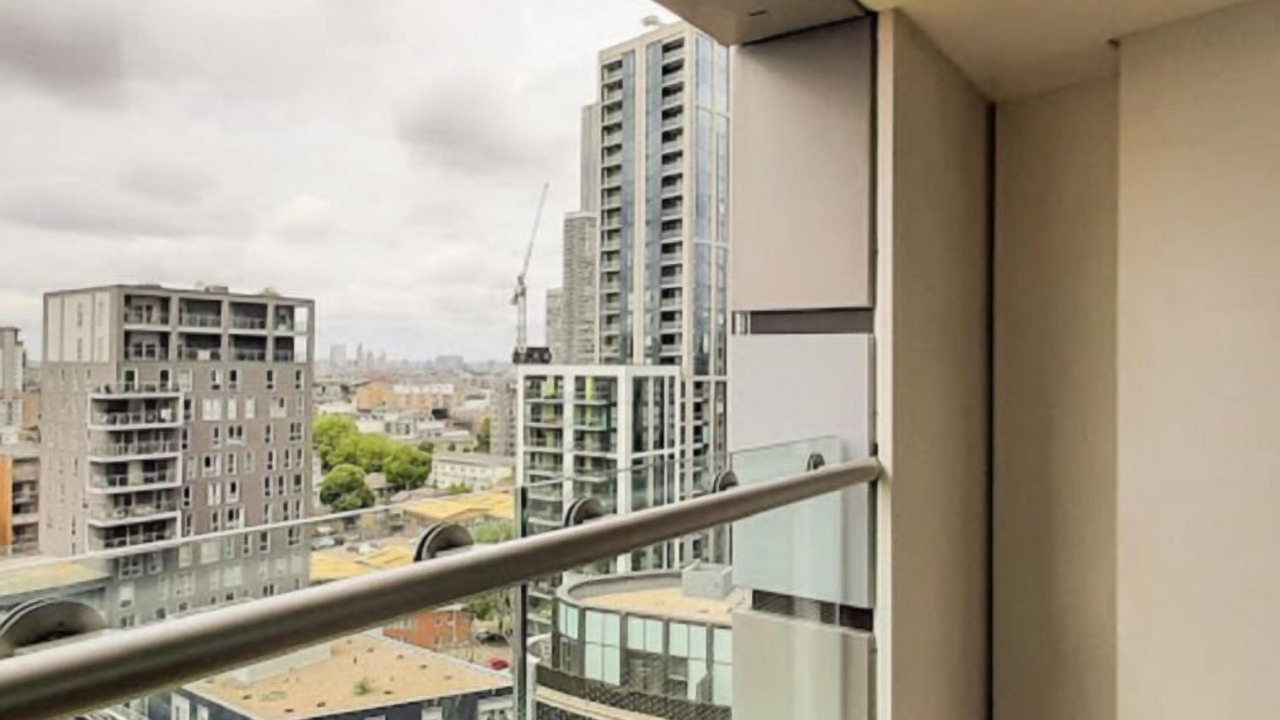 Photo of Others in Canary Wharf