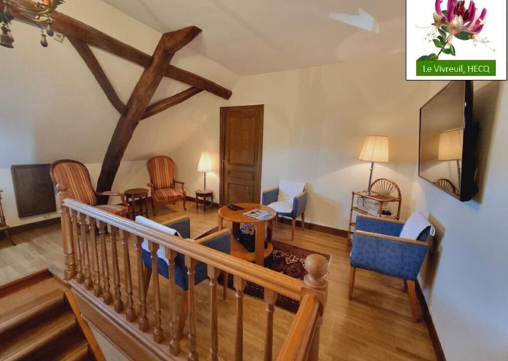 Photo of Others in Hecq