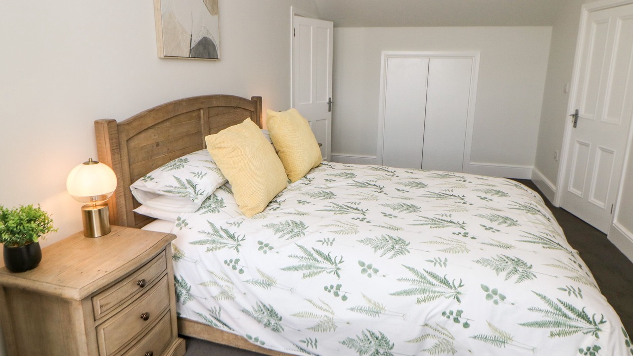 Photo of Bedroom in Makeney