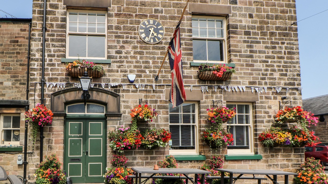 Photo of Outdoor in Makeney