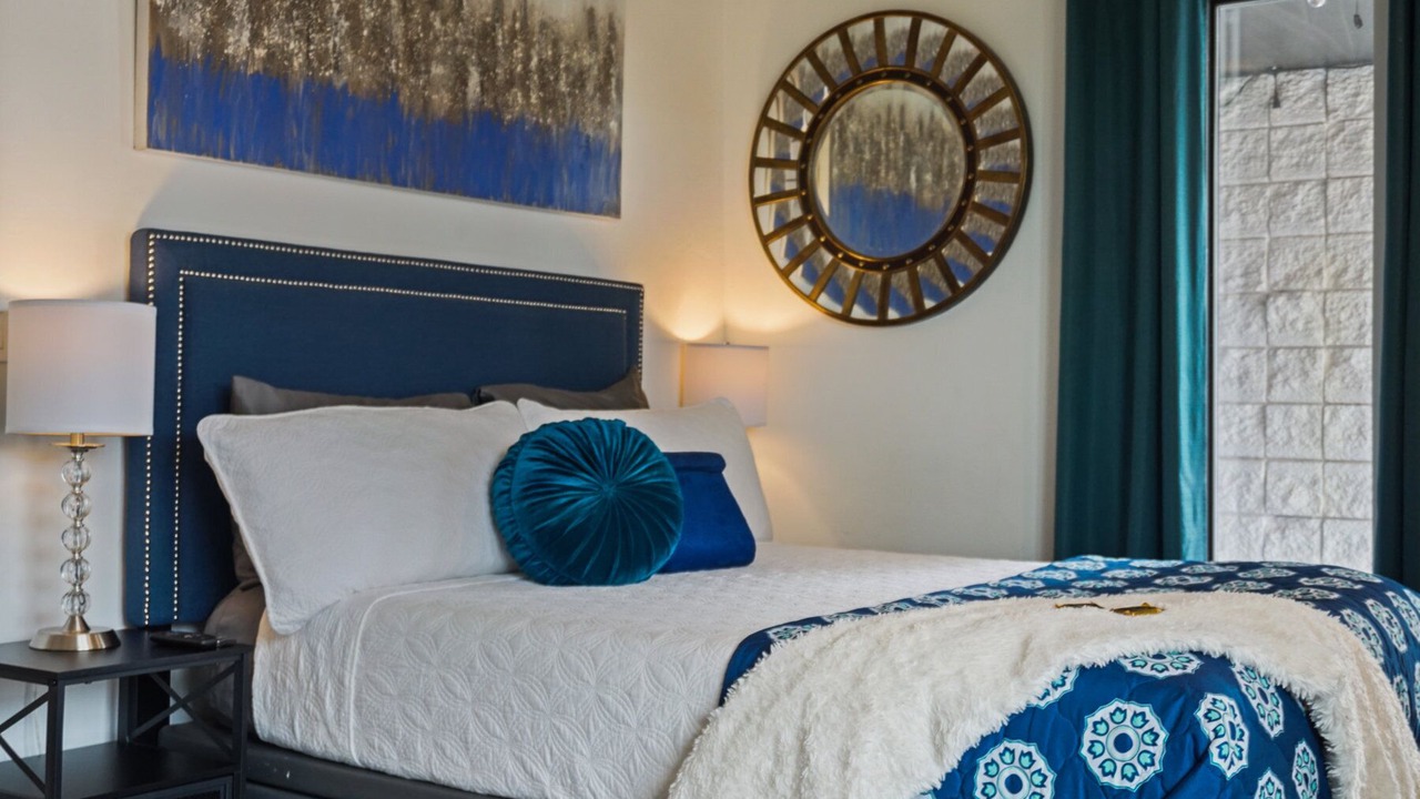 Photo of Bedroom in Midtown