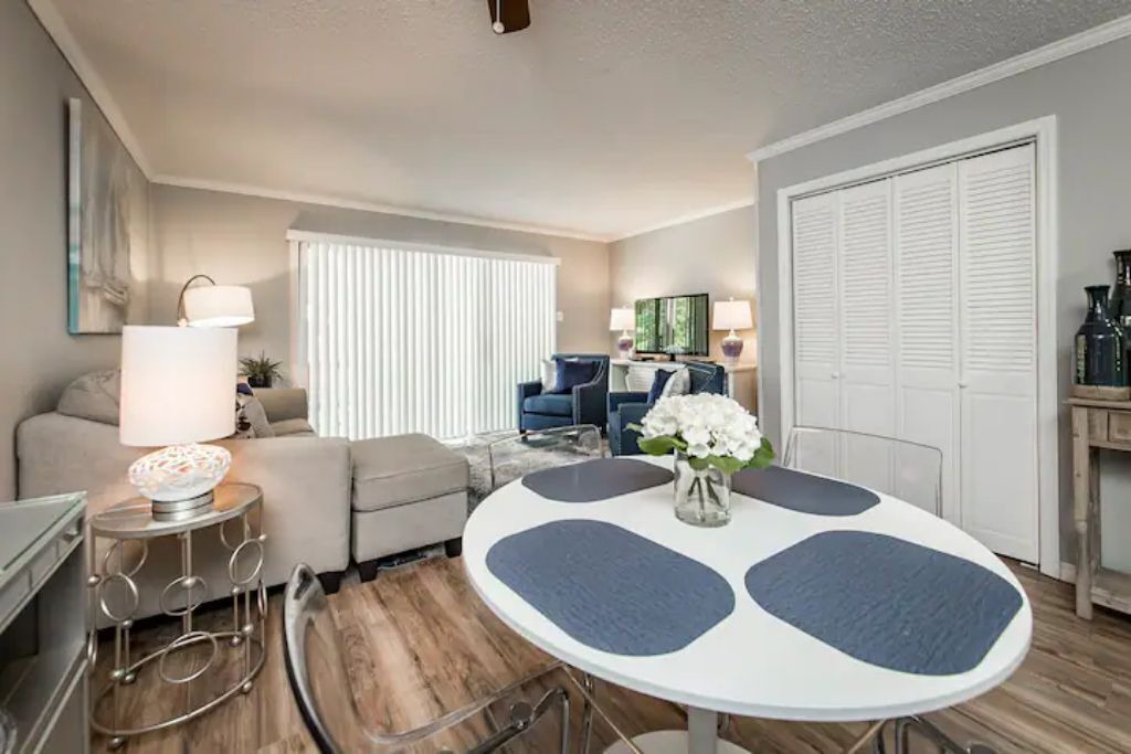 Photo of Livingroom in Fairfield Bay