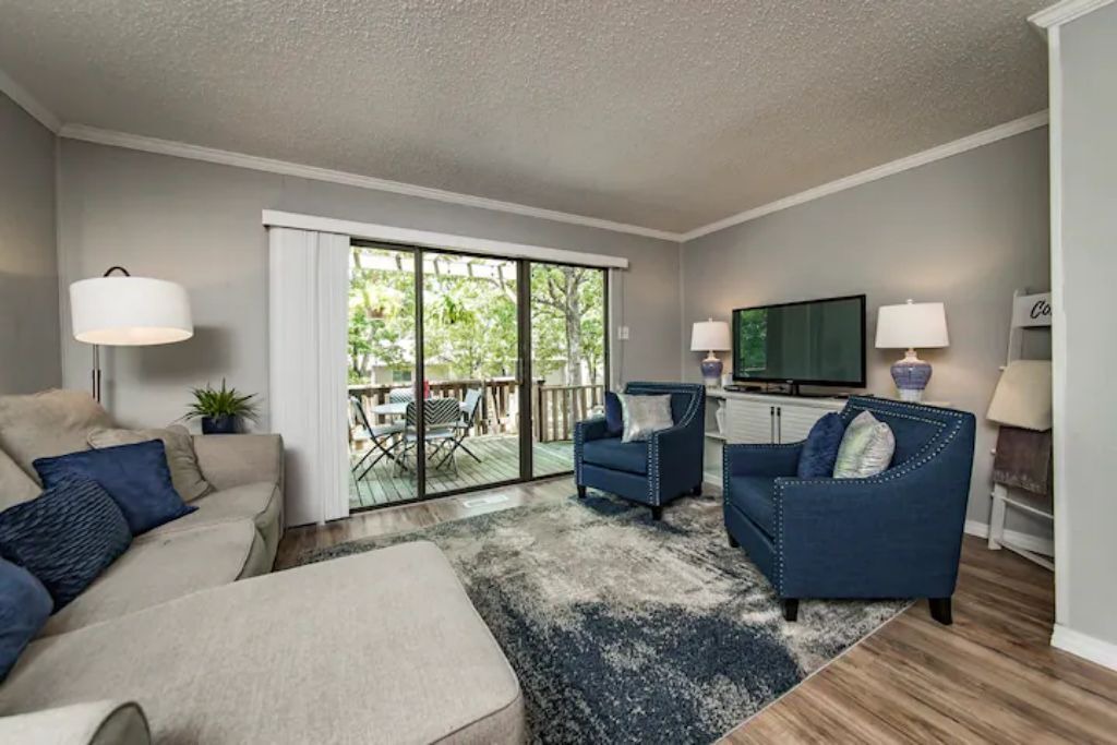 Photo of Livingroom in Fairfield Bay