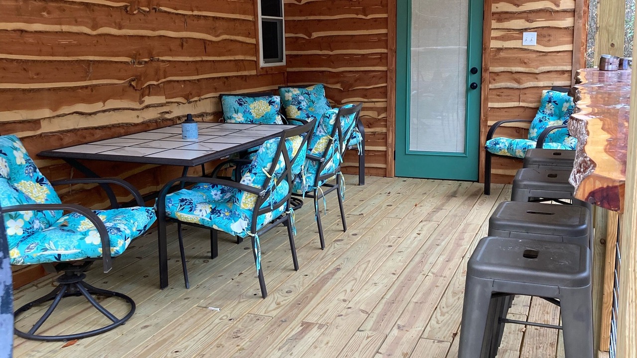 Photo of Bedroom in Quitman