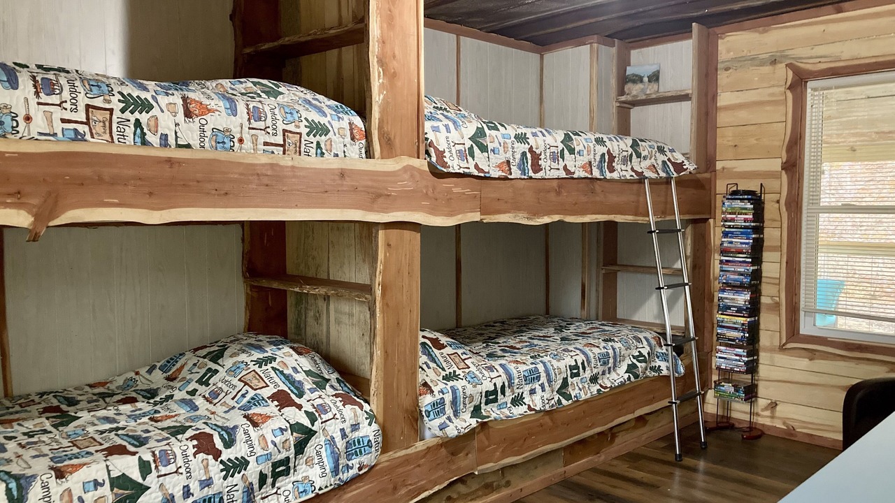 Photo of Bedroom in Quitman
