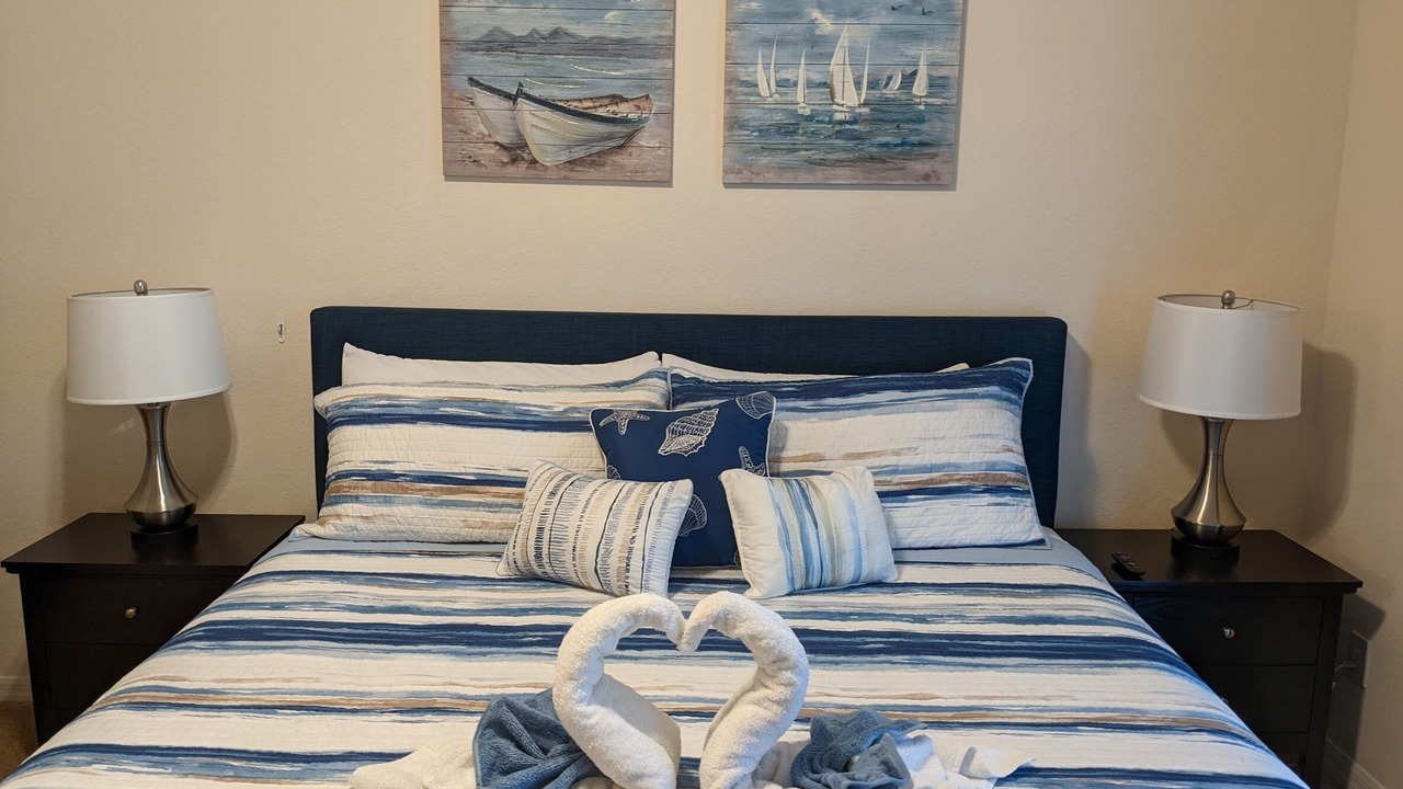 Photo of Bedroom in Bahama Bay