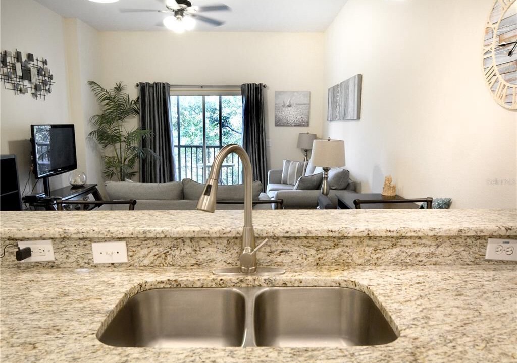Photo of Livingroom in Bahama Bay