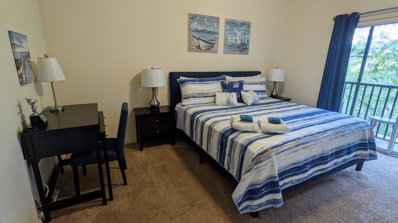 Photo of Bedroom in Bahama Bay