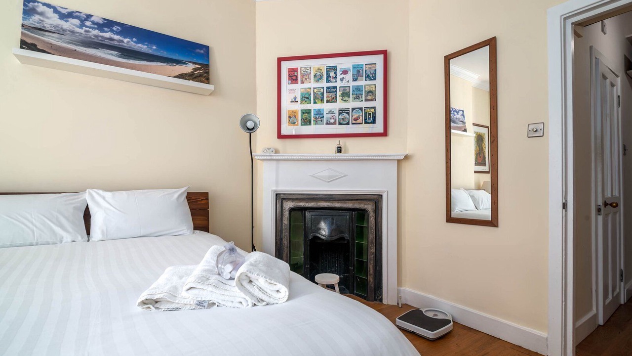 Photo of Bedroom in Camberwell Green
