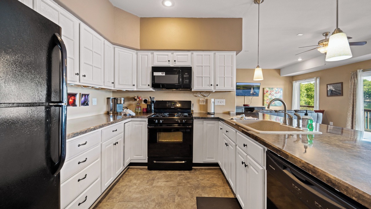 Photo of Kitchen in Lake of the Ozarks