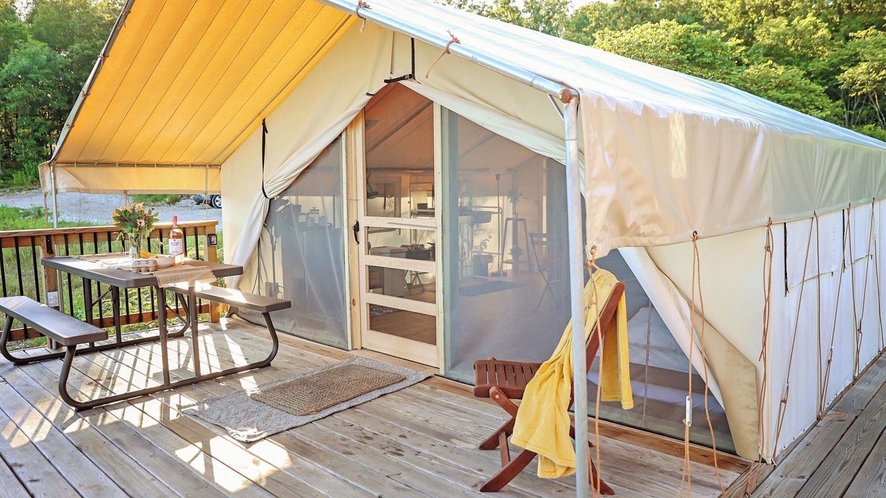 Photo of Outdoor in Squires