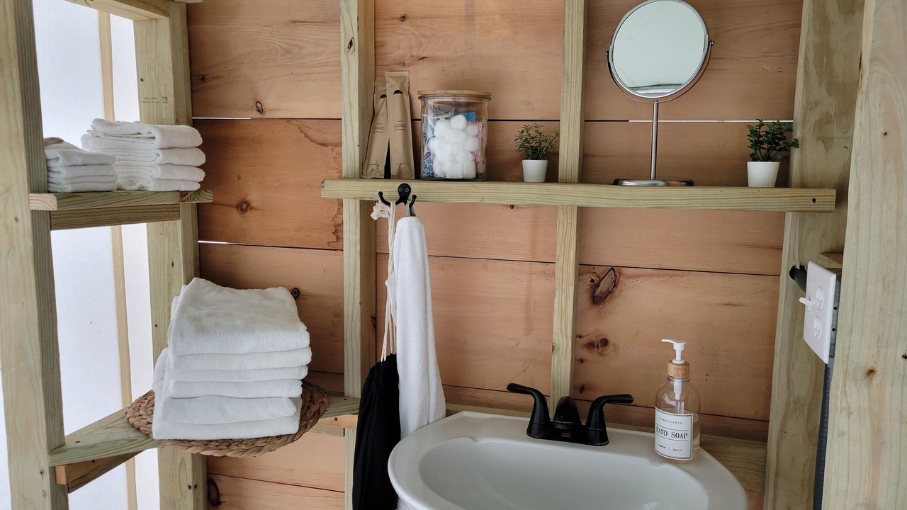Photo of Bathroom in Squires