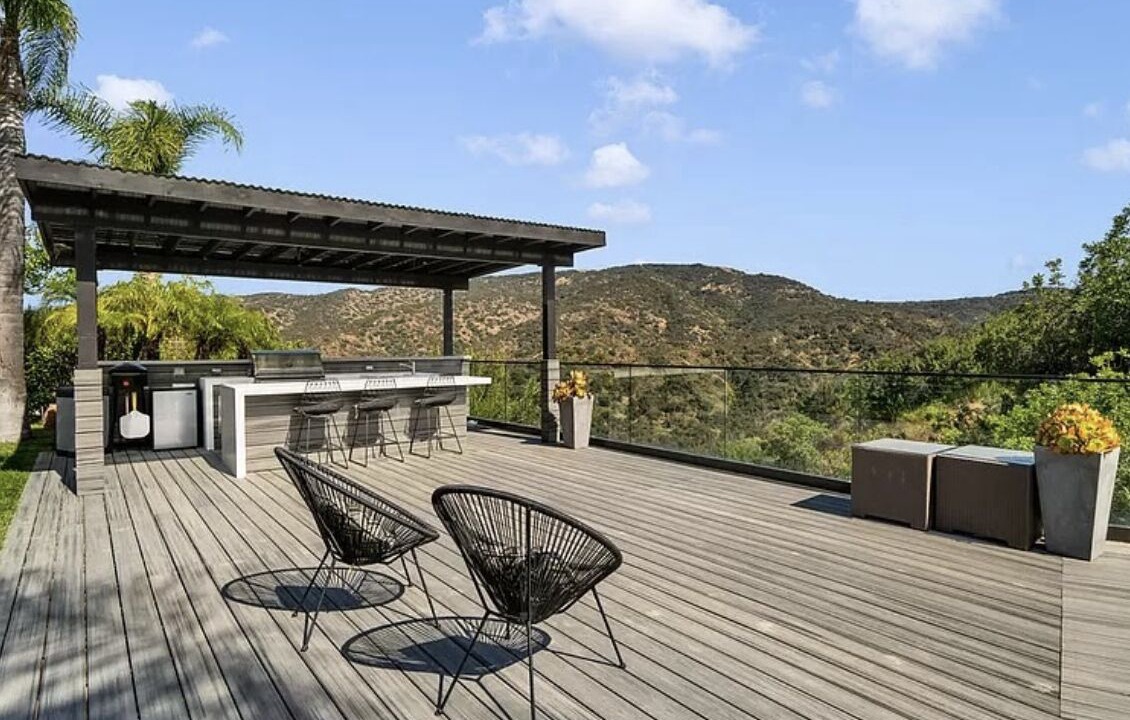 Photo of Patio Balcony in Los Angeles