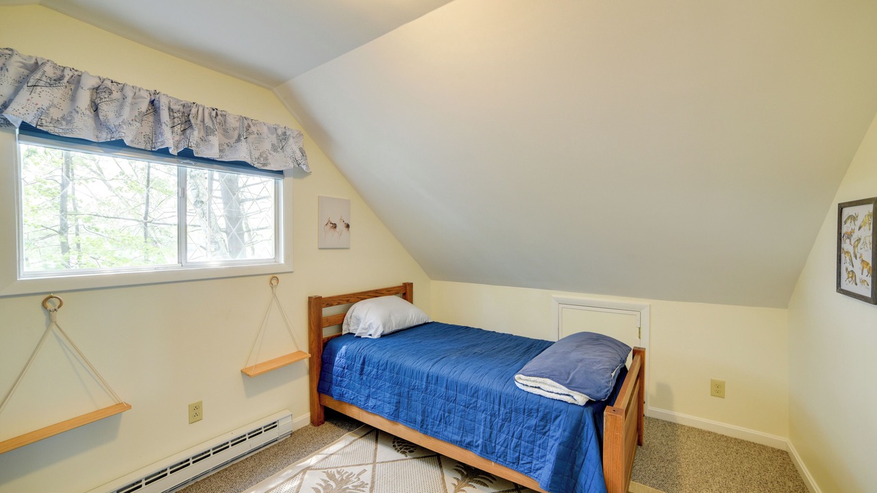 Photo of Bedroom in Hillsboro