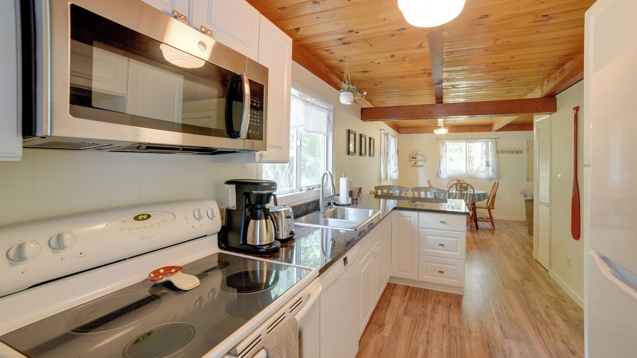 Photo of Kitchen in Hillsboro