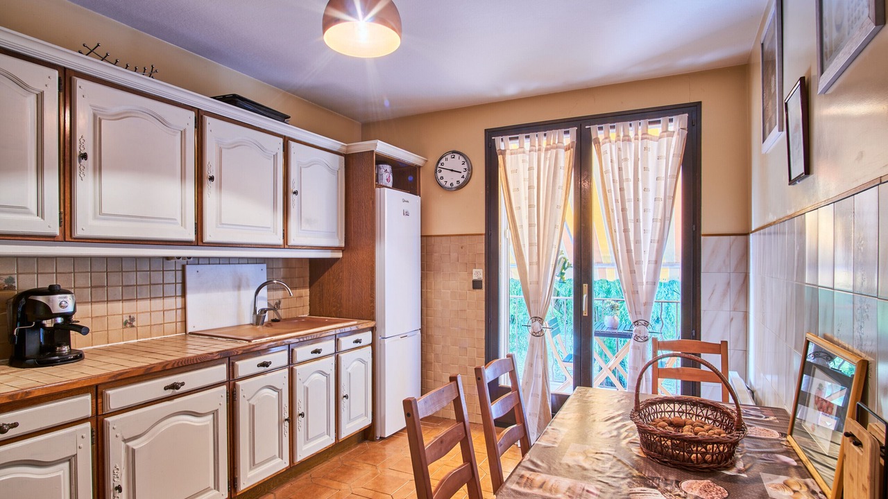 Photo of Kitchen in Saint-Just-de-Claix