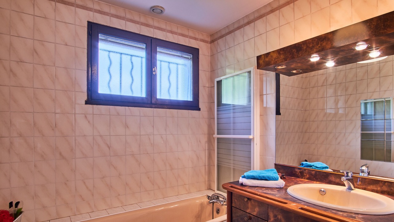 Photo of Bathroom in Saint-Just-de-Claix