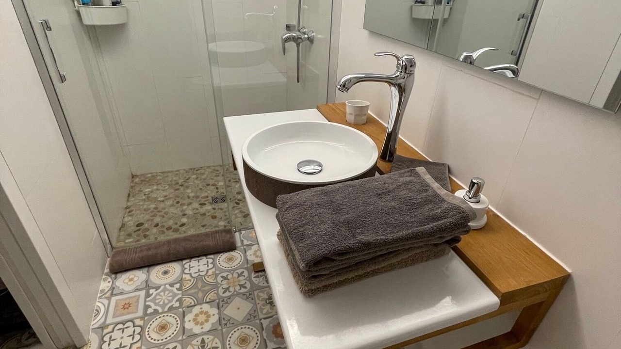 Photo of Bathroom in 11th Arrondissement