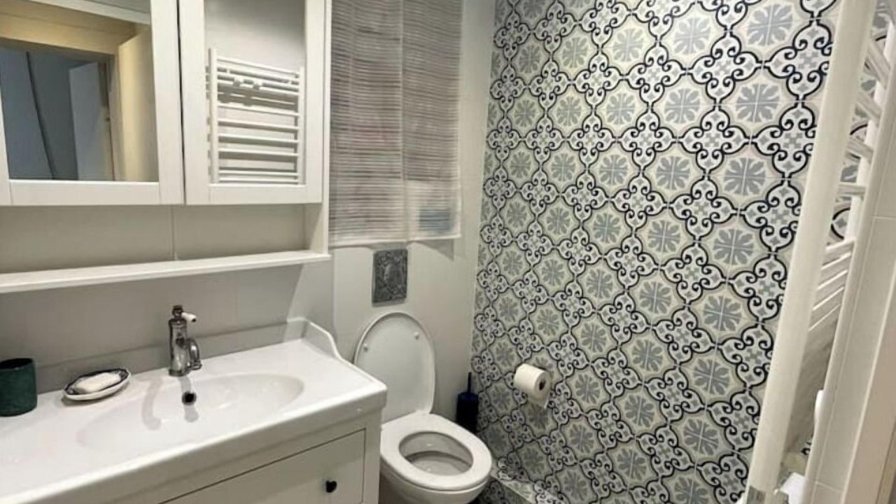 Photo of Bathroom in Butte-aux-Cailles