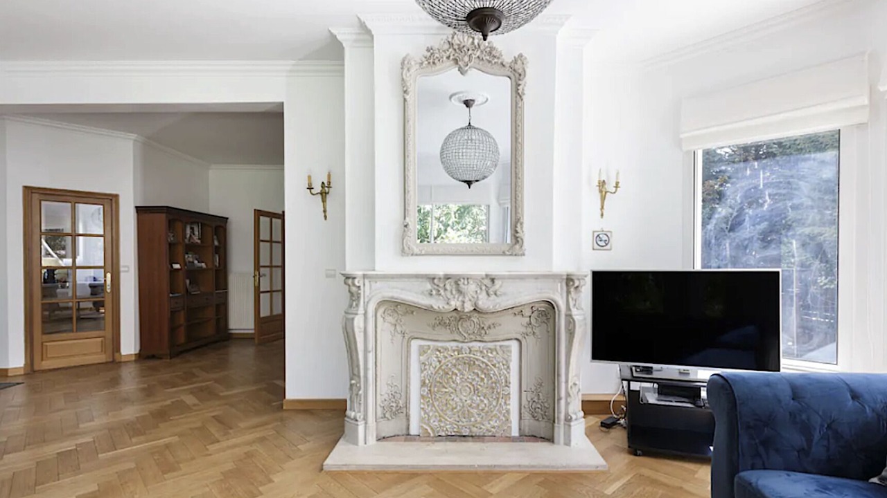 Photo of Livingroom in Le Chesnay