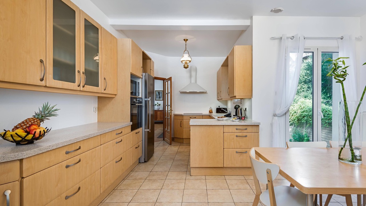 Photo of Kitchen in Le Chesnay