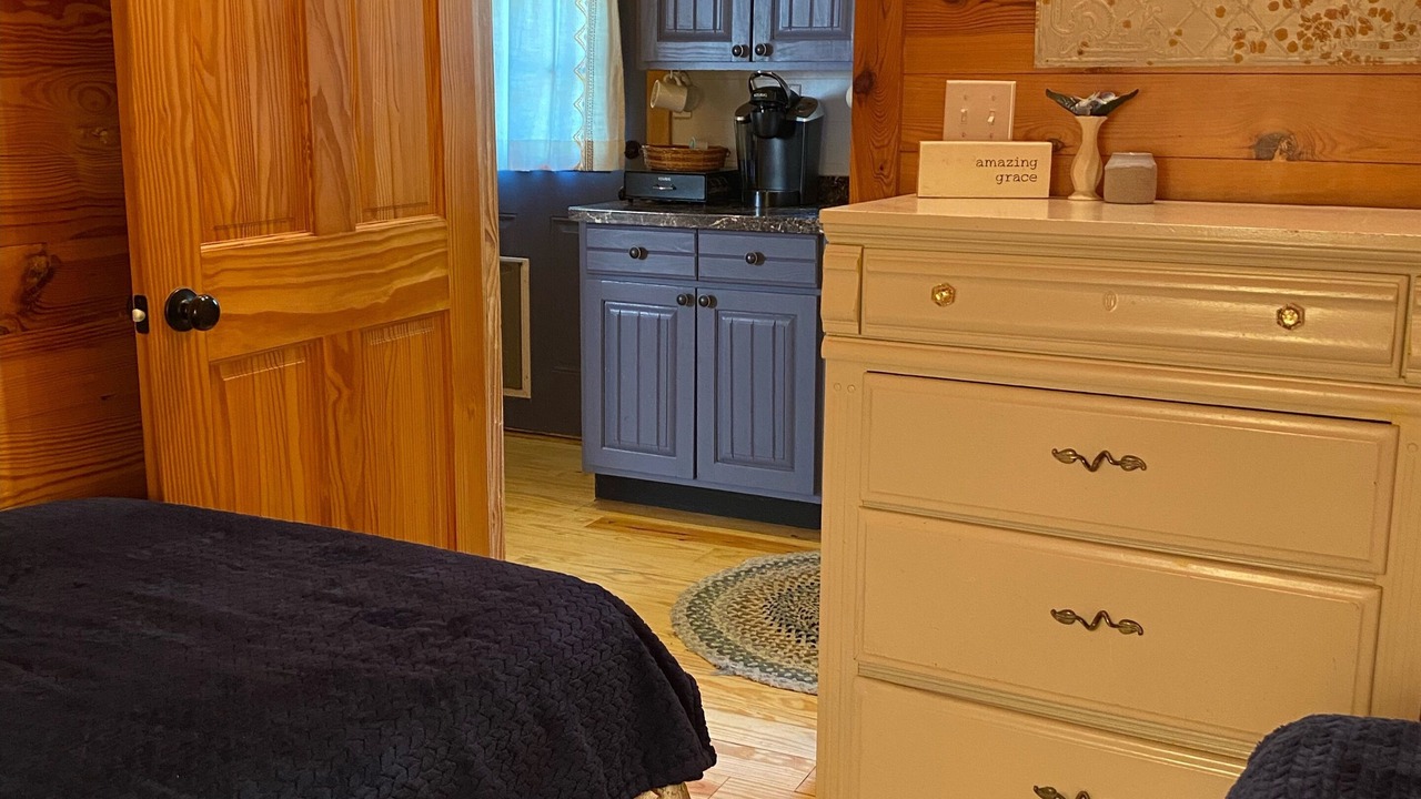 Photo of Bedroom in Springdale