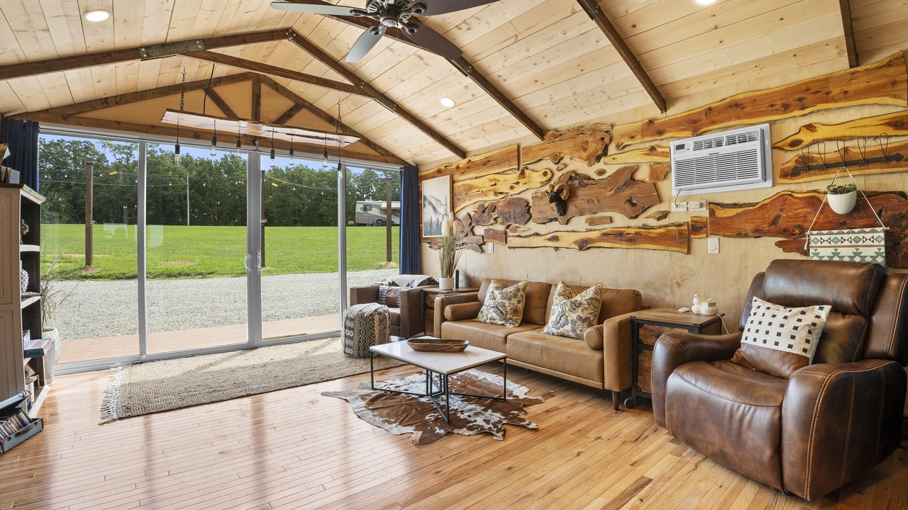 Photo of Livingroom in French Village