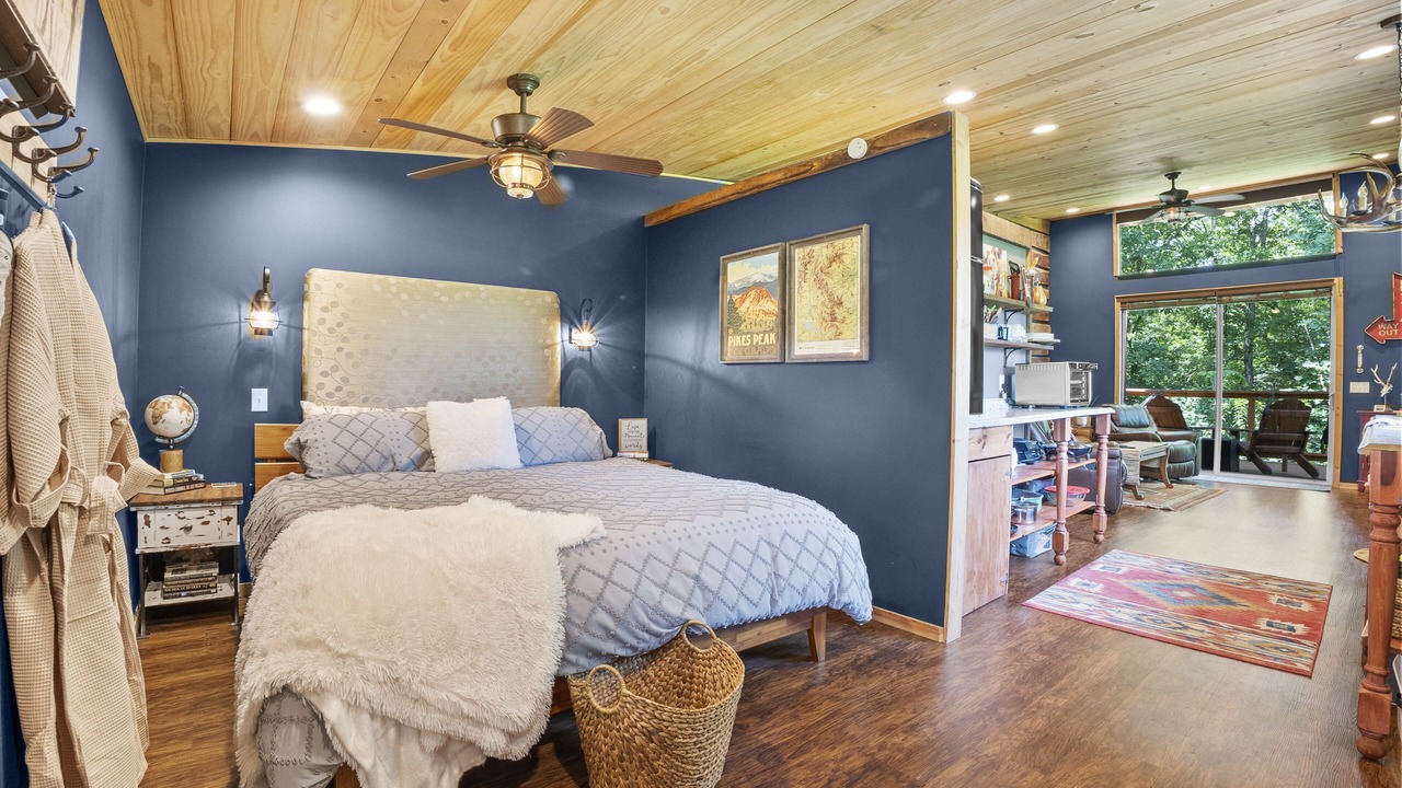 Photo of Bedroom in French Village