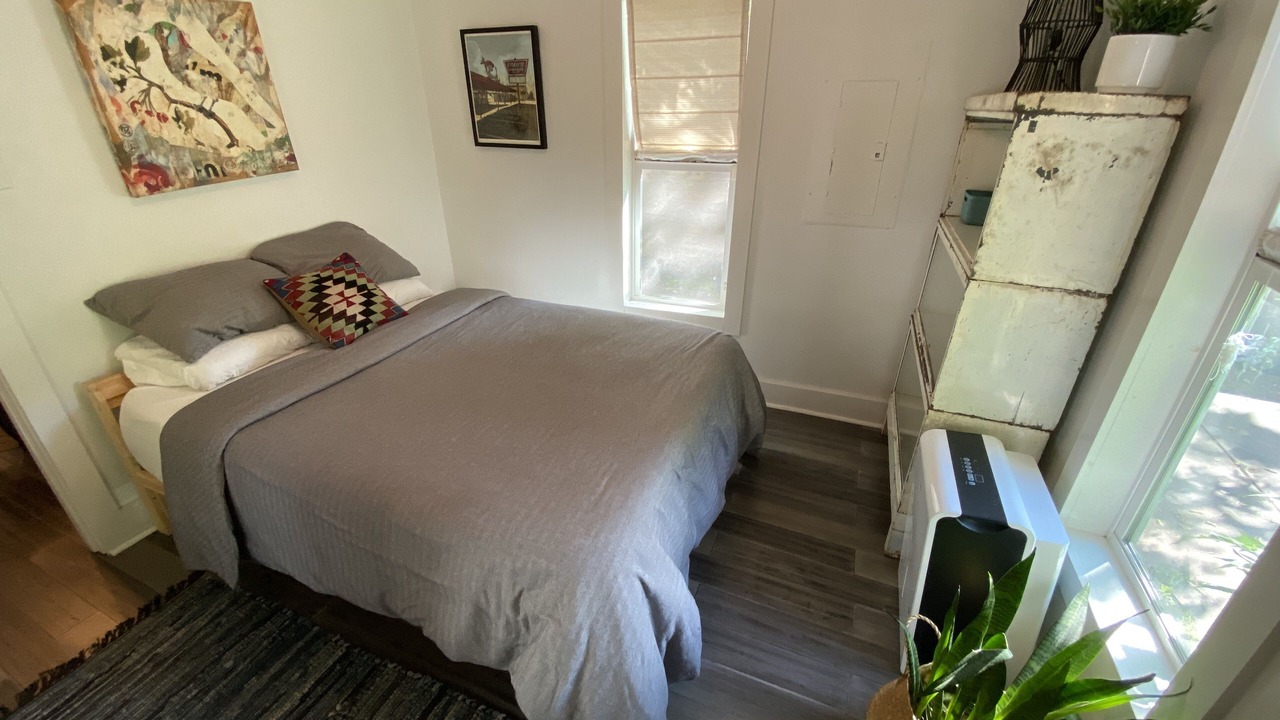 Photo of Bedroom in Govalle
