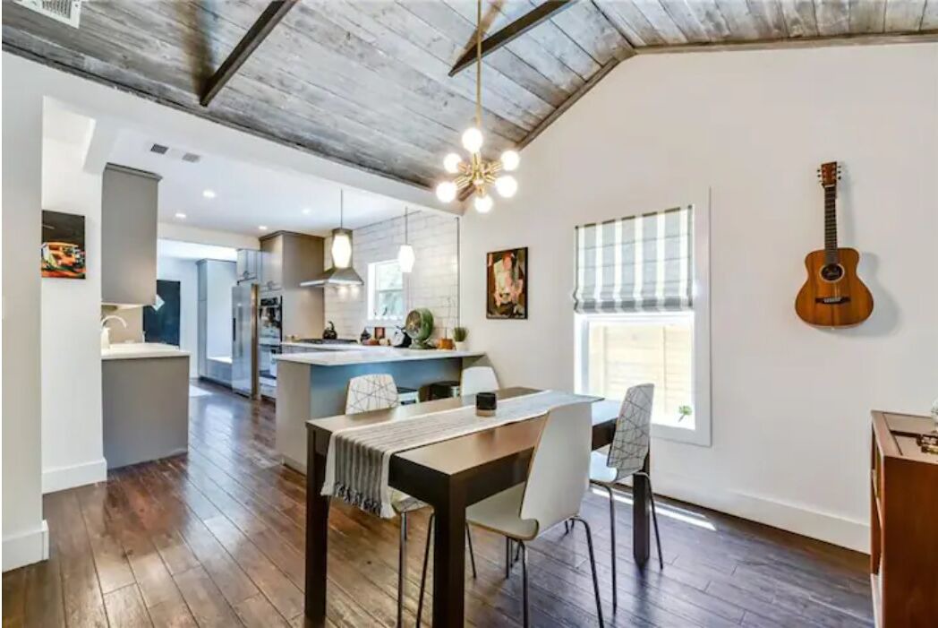 Photo of Bedroom in Govalle